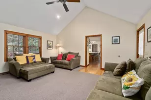 119 Pineridge Dr, Westfield, MA 01085 - Photo 4