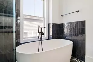 30-32 Condor St, Boston, MA 02128 - Photo 26