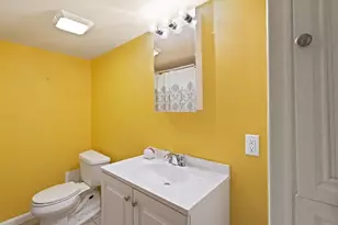 204 Nashua Rd, Billerica, MA 01862 - Photo 32