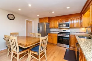 89 Fernandez Cir, Randolph, MA 02368 - Photo 4