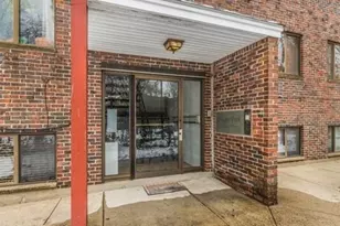 5 Centre St, Cambridge, MA 02139 - Photo 8