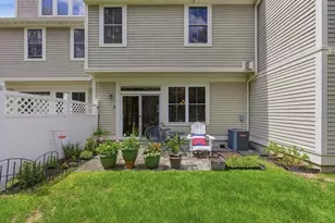 2302 Juniper Cir, North Andover, MA 01845 - Photo 32
