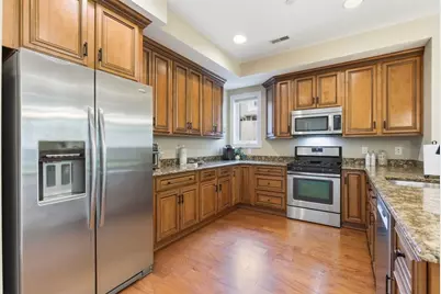 2302 Juniper Circle #2302, North Andover, MA 01845 - Photo 4