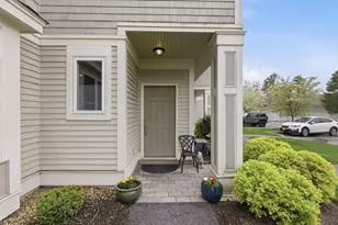 2302 Juniper Cir, North Andover, MA 01845 - Photo 2