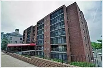 100 High St #408, Medford, MA 02155 - Photo 2