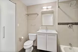 2 Earhart St, Cambridge, MA 02141 - Photo 8