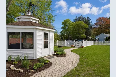 27 Holyoke St, Easthampton, MA 01027 - Photo 30