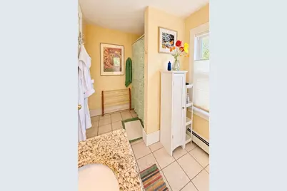 27 Holyoke St, Easthampton, MA 01027 - Photo 28