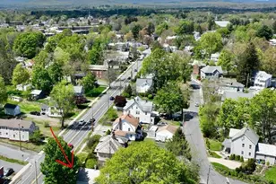 27 Holyoke St, Easthampton, MA 01027 - Photo 34