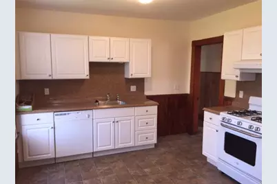 83B Maple St #B, Waltham, MA 02453 - Photo 2