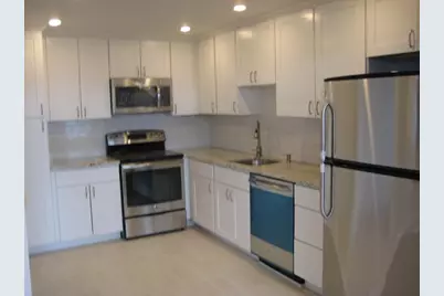 2 Hammond Pond Pkwy #602, Newton, MA 02467 - Photo 2