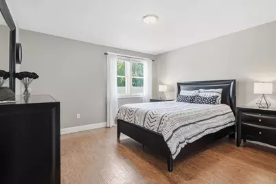8 Lisa Rd, Peabody, MA 01960 - Photo 16