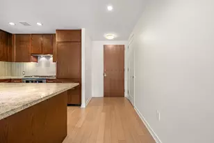 580 Washington St, Boston, MA 02111 - Photo 6