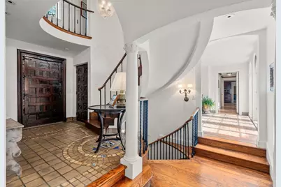 342 Warren St, Brookline, MA 02445 - Photo 4