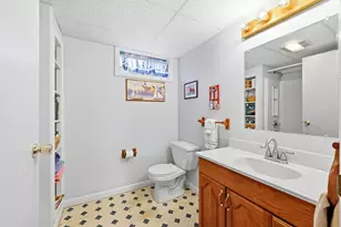 17 Wild Flower Cir, Westfield, MA 01085 - Photo 40