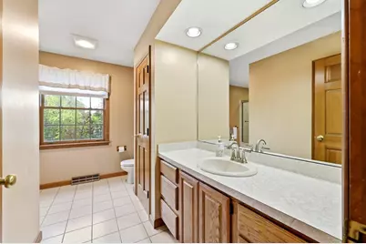 17 Wildflower Cir, Westfield, MA 01085 - Photo 30