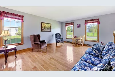 17 Wildflower Cir, Westfield, MA 01085 - Photo 24