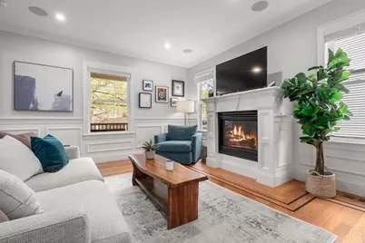 9 Bartlett Cres #1, Brookline, MA 02446 - Photo 10