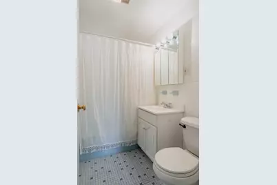 32 Whites Ave #D13A, Watertown, MA 02472 - Photo 8