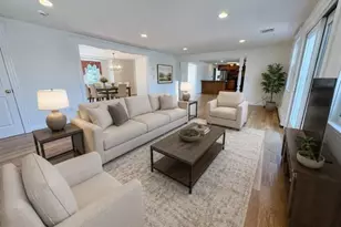 47 Tanglewood Dr, Scituate, MA 02066 - Photo 4