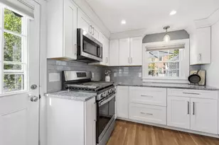 79 Running Brook Rd, Boston, MA 02132 - Photo 10