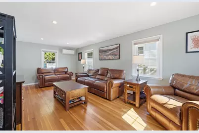 79 Running Brook Rd, Boston, MA 02132 - Photo 16