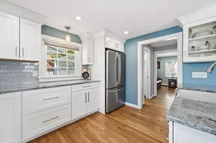 79 Running Brook Rd, Boston, MA 02132 - Photo 6