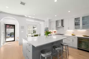 90 Columbia, Brookline, MA 02446 - Photo 4