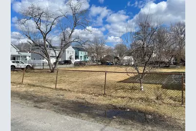 87 Lafayette St, Lowell, MA 01854 - Photo 2