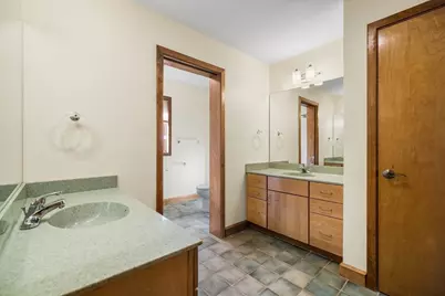 14 Hillside Ave, Southborough, MA 01772 - Photo 16