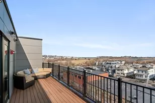 11 Walley St, Boston, MA 02128 - Photo 10