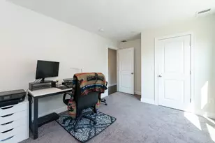 31 Orchard St, Haverhill, MA 01830 - Photo 12