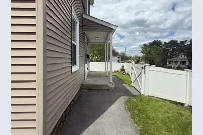 82-84 Haverhill Street, Methuen, MA 01844 - Photo 4