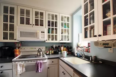 1411 Commonwealth Ave. #401, Boston, MA 02135 - Photo 6