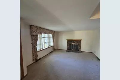 179 Bellevue Ave, Brockton, MA 02302 - Photo 4