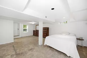 616 Cooley St, Springfield, MA 01128 - Photo 24