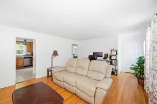 616 Cooley St, Springfield, MA 01128 - Photo 16