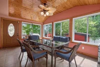 8 Hawthorne St, Watertown, MA 02472 - Photo 14