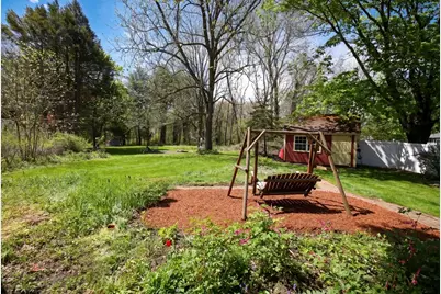 110 Cross St, Andover, MA 01810 - Photo 10