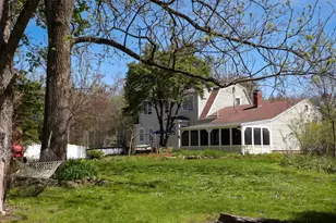 110 Cross St, Andover, MA 01810 - Photo 4