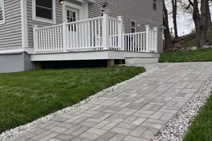 98 Elm St, Blackstone, MA 01504 - Photo 8