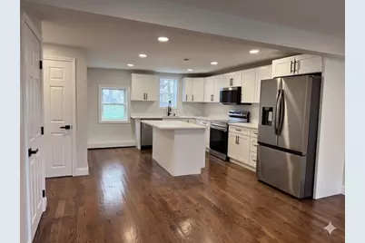 98 Elm St, Blackstone, MA 01504 - Photo 16