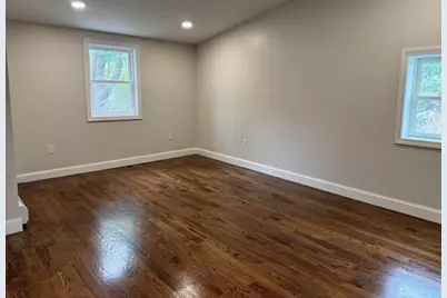 98 Elm St, Blackstone, MA 01504 - Photo 32