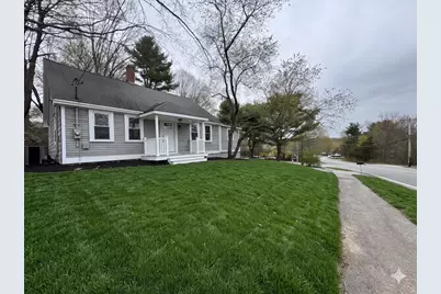 98 Elm St, Blackstone, MA 01504 - Photo 2