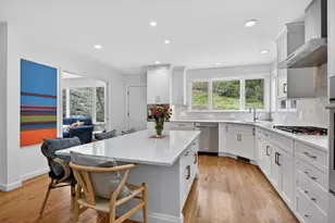 76 Goodnough Rd, Brookline, MA 02467 - Photo 10