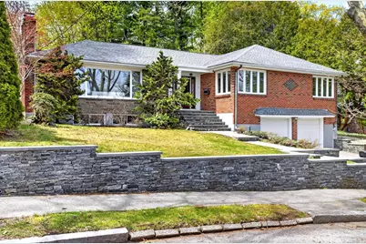 76 Goodnough Rd, Brookline, MA 02467 - Photo 30