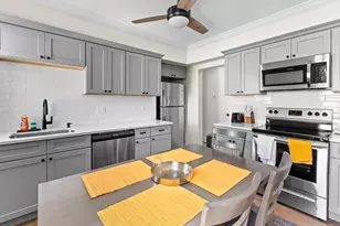 31 Juliette St, Boston, MA 02122 - Photo 2