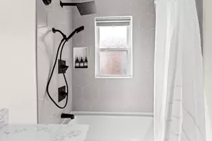 31 Juliette St, Boston, MA 02122 - Photo 6