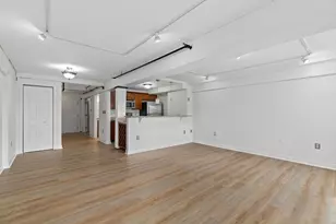 240 Jackson St, Lowell, MA 01852 - Photo 6