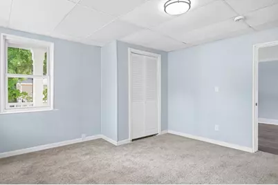 1045 Middlesex St, Lowell, MA 01851 - Photo 12